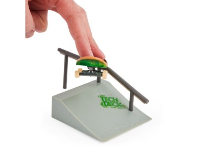 TECH DECK FINGERBOARD DVOJBALENÍ S PŘEKÁŽKOU