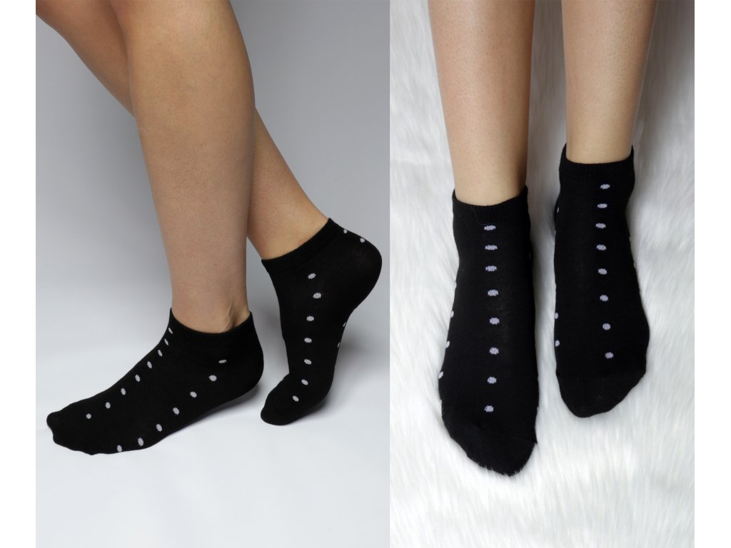 Bambusové kotníkové ponožky s puntíky Lainey černé