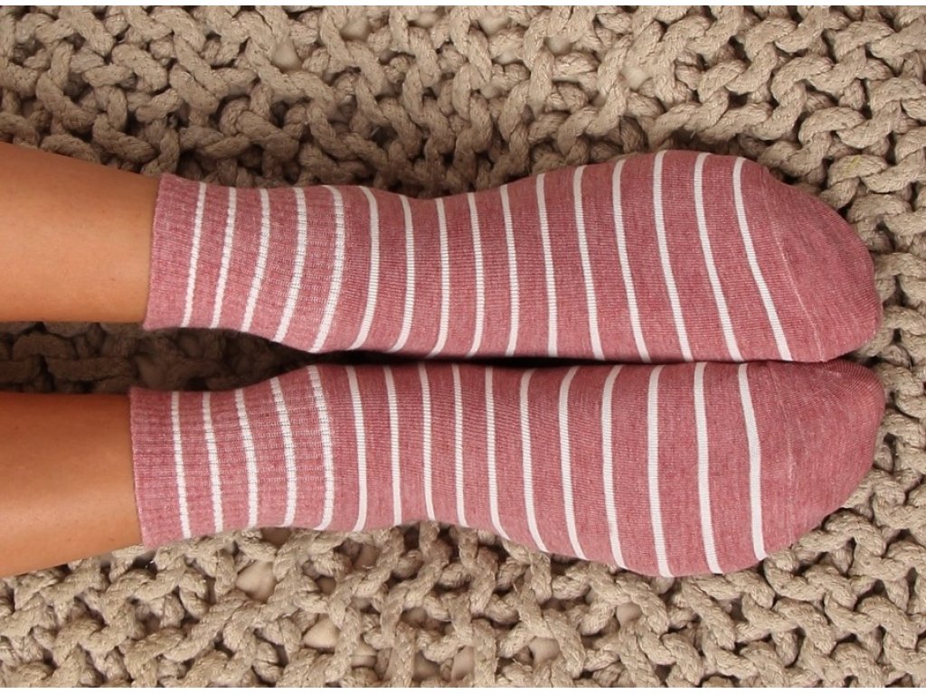 Dámské proužkované ponožky Maisie růžové
