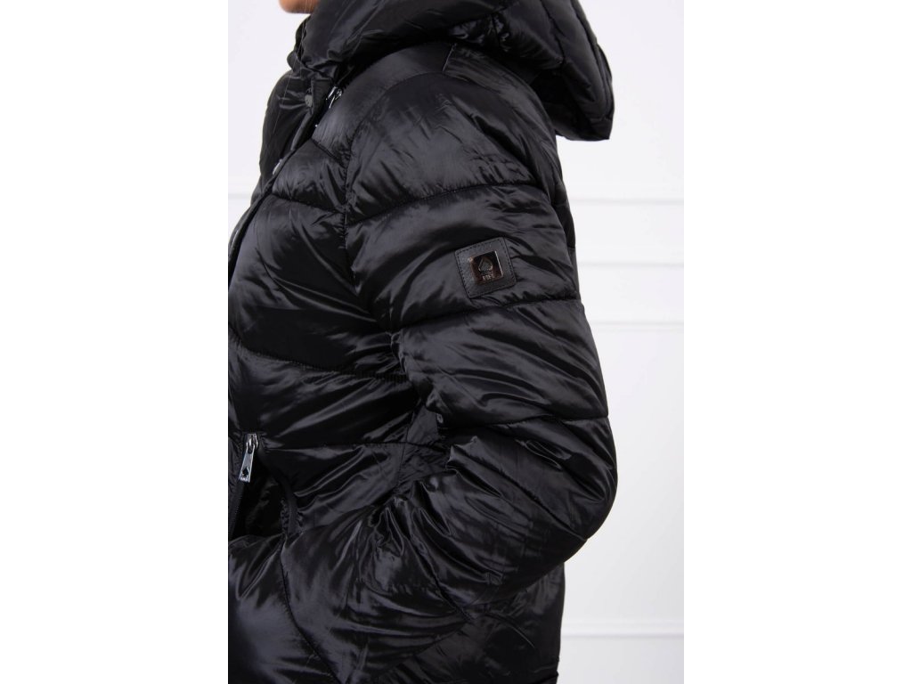 Dlouhá zimní prošívaná bunda Ailene lesklá černá