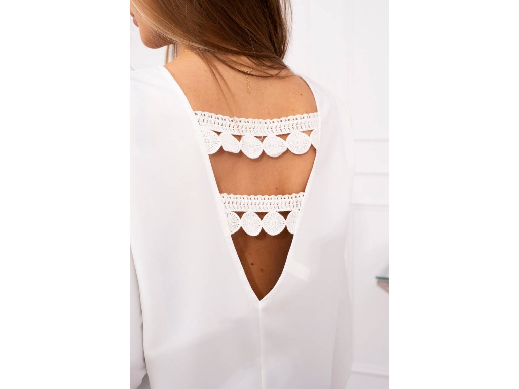 Elegantní halenka Abaigael ecru