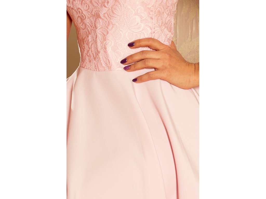 Šaty s krajkou a rozšířenou sukýnkou Bree pastelově růžové