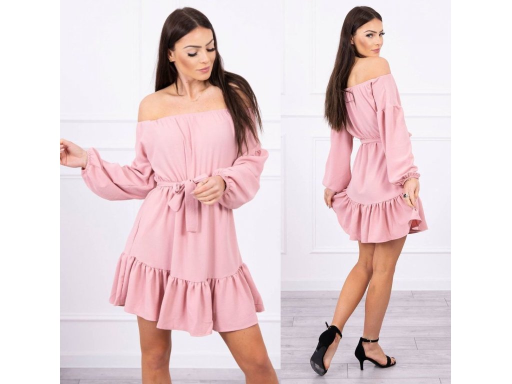 Šaty s volánkem Kaycee růžové