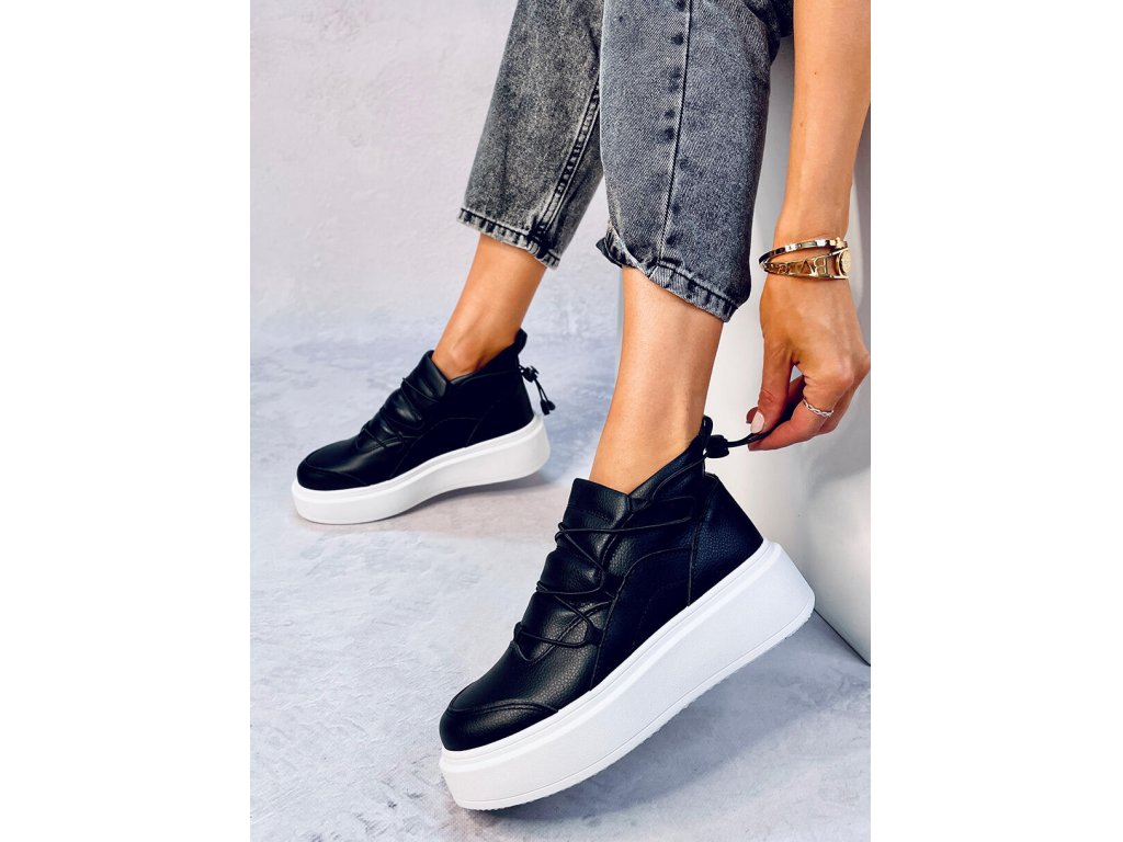 Sneakers na vysoké podrážce Perdita černé