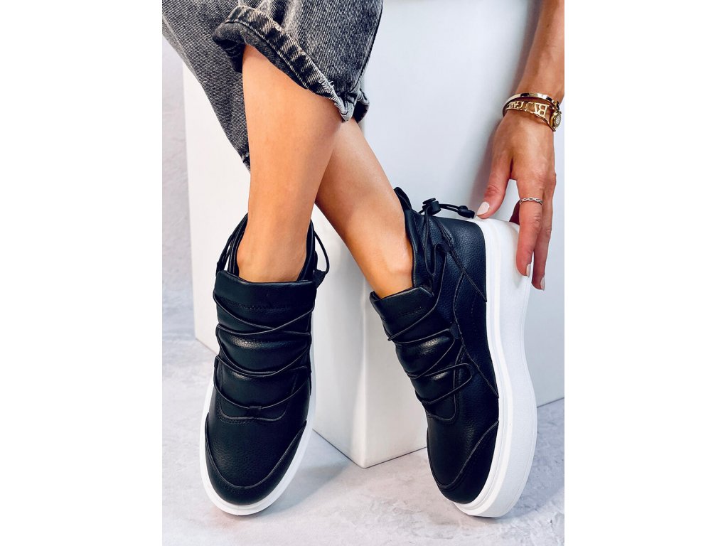 Sneakers na vysoké podrážce Perdita černé