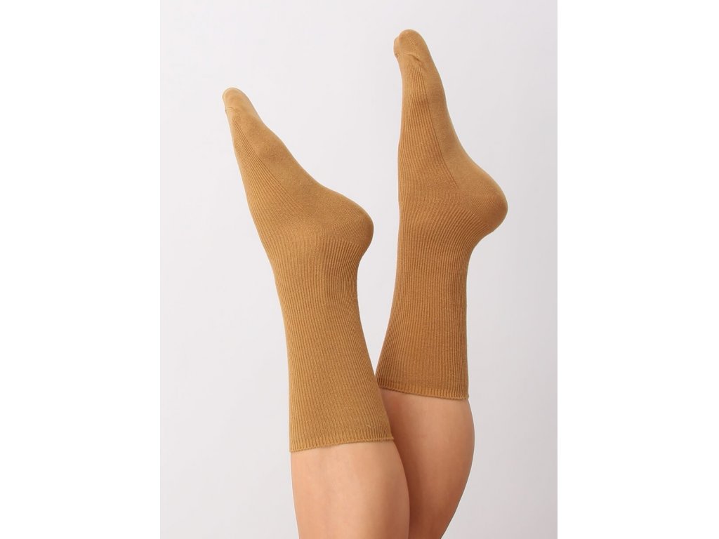 Vysoké žebrované ponožky Dorthy tmavě hořčicové