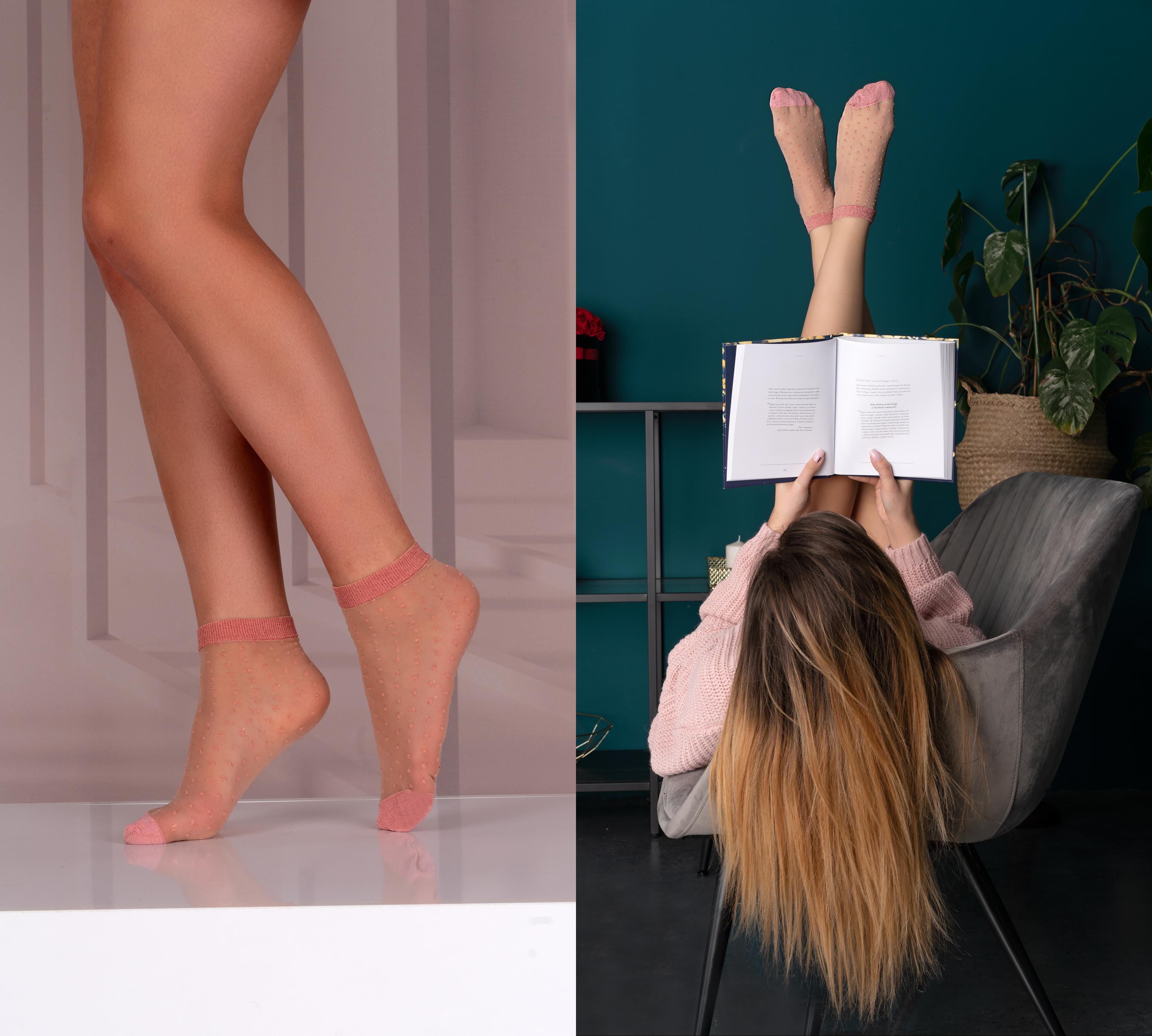 Růžové silonové ponožky 20 DEN s puntíky Shonda Velikost: Univerzální