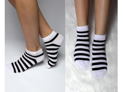 Bambusové kotníkové ponožky s proužky Lainey bílé