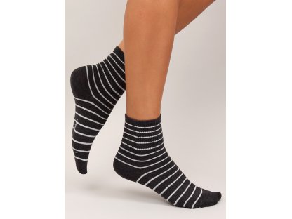 Dámské proužkované ponožky Maisie černobílé