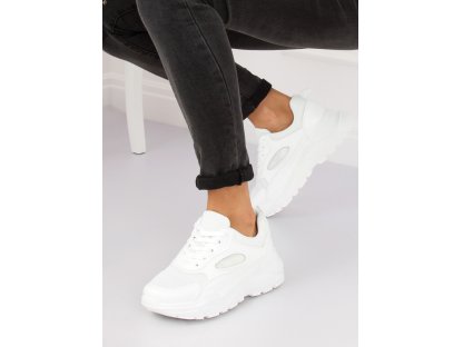 Dámské sportovní boty s robustní podrážkou Beatrix bílé
