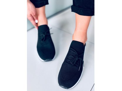 Nazouvací sportovní boty Keara černé