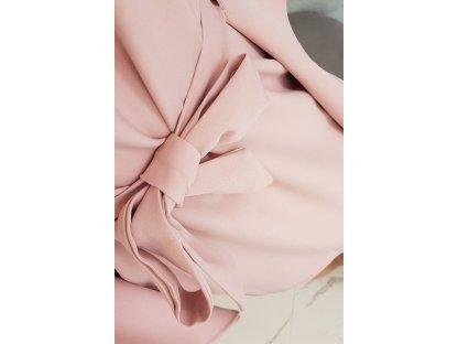 Oversize šaty s netopýřími rukávy Becci pudrově růžové