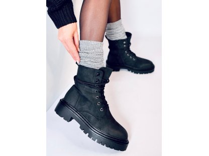 Šněrovací zimní obuv Abigayle černá