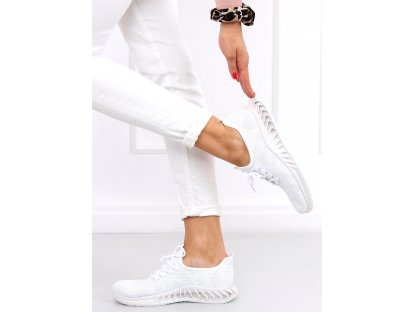 Sportovní nazouvací obuv Ann bílá