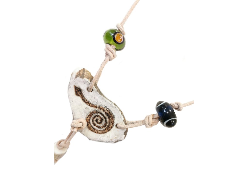 Bracco Original whistle strap made of natural materials, bead- magic eye, snake.