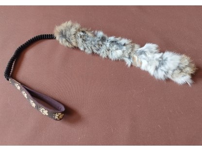 Bracco Bungee Soft, přetahovadlo pro psa s amortizérem a pravou králičí kožešinou různé délky.  2