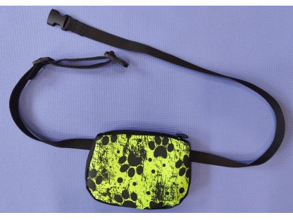 Bracco One Pocket, Hundeleckerlitasche - verschiedene Varianten und Größen, gelb/Pfoten 2