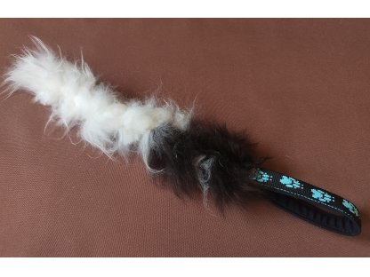 Bracco Soft, přetahovadlo pro psa s pravou ovčí kožešinou 50 cm 2