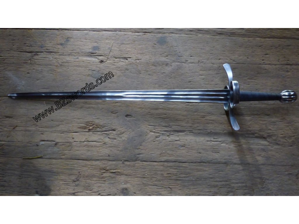 Jednoruční meč - tří žlab