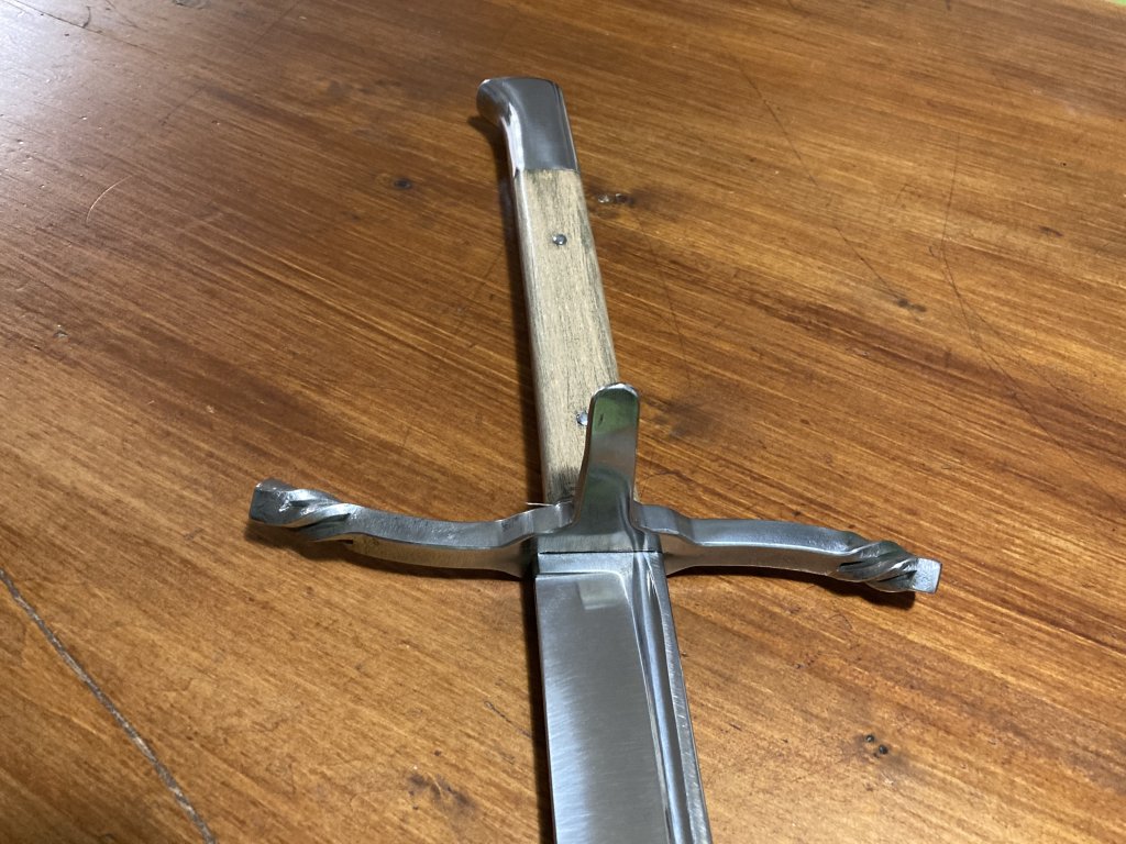 Langes Messer – gehakt