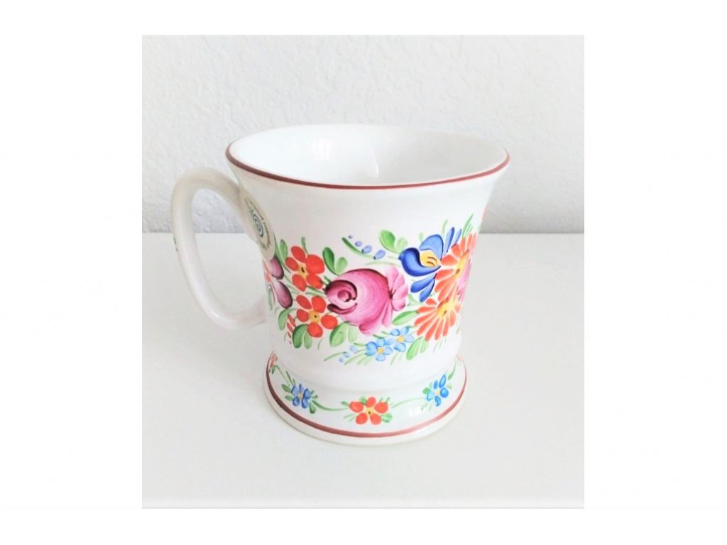 Chodský keramický hrnek s květinami na čaj nebo kávu 0,25 l