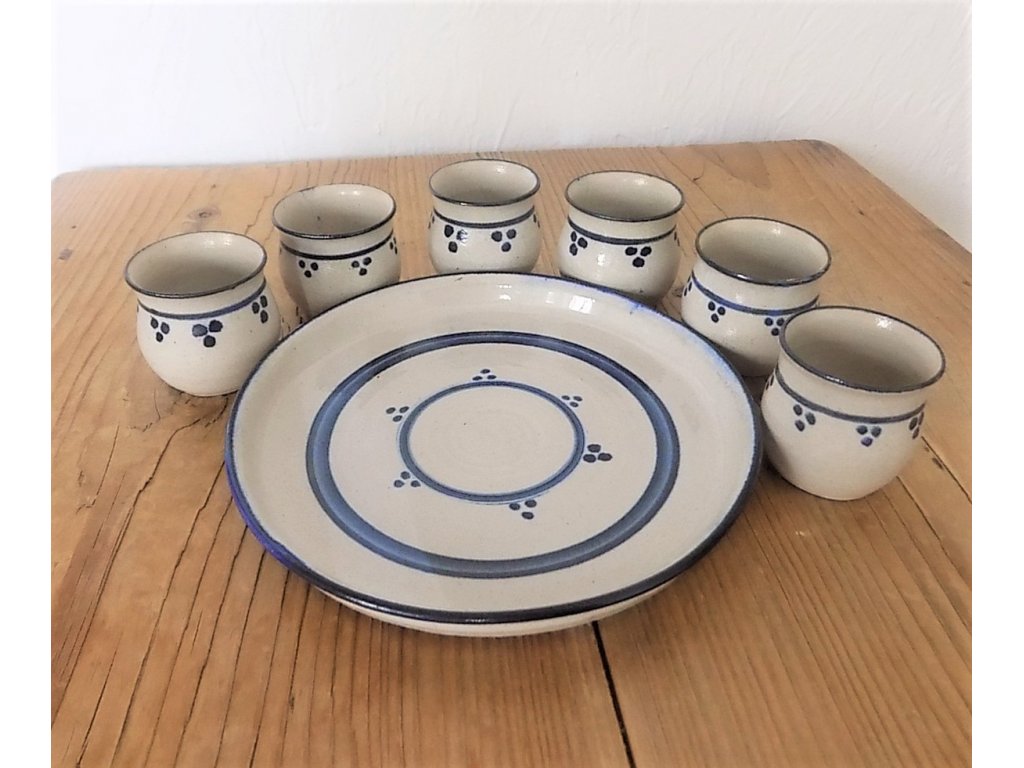 Lupienky na tanieri, modrá a biela kamenina - 6 ks+tanier