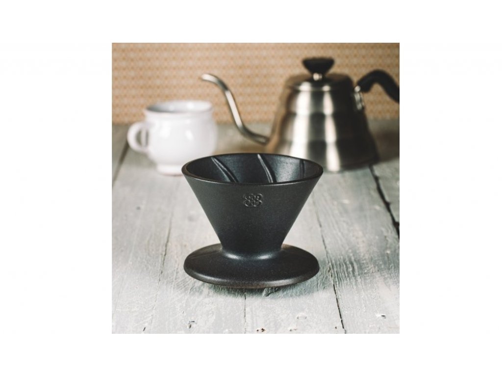 Keramický překapávač na kávu - dripper - černý mat