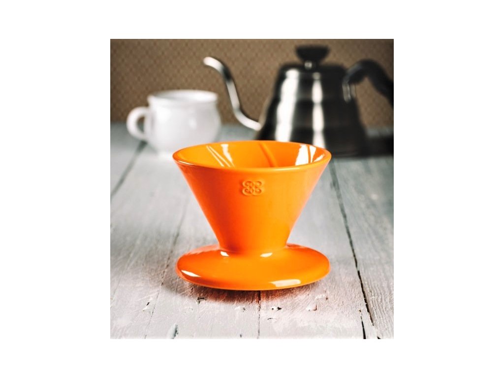 Keramický odkvapkávač kávy - dripper - oranžový