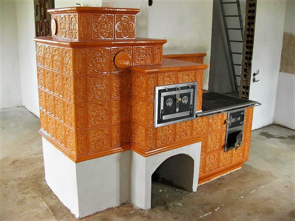 Kuchyňská kachlová kamna Standa, oranžová