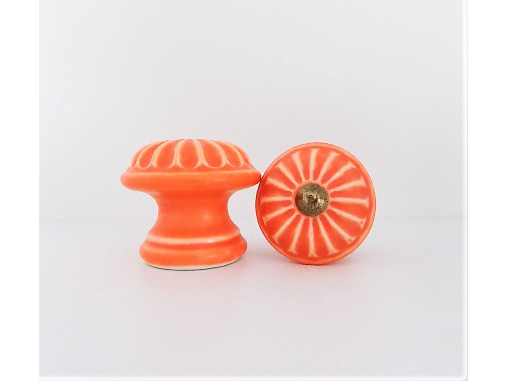 Porcelánový úchyt - jasně oranžová sedmikráska - mat