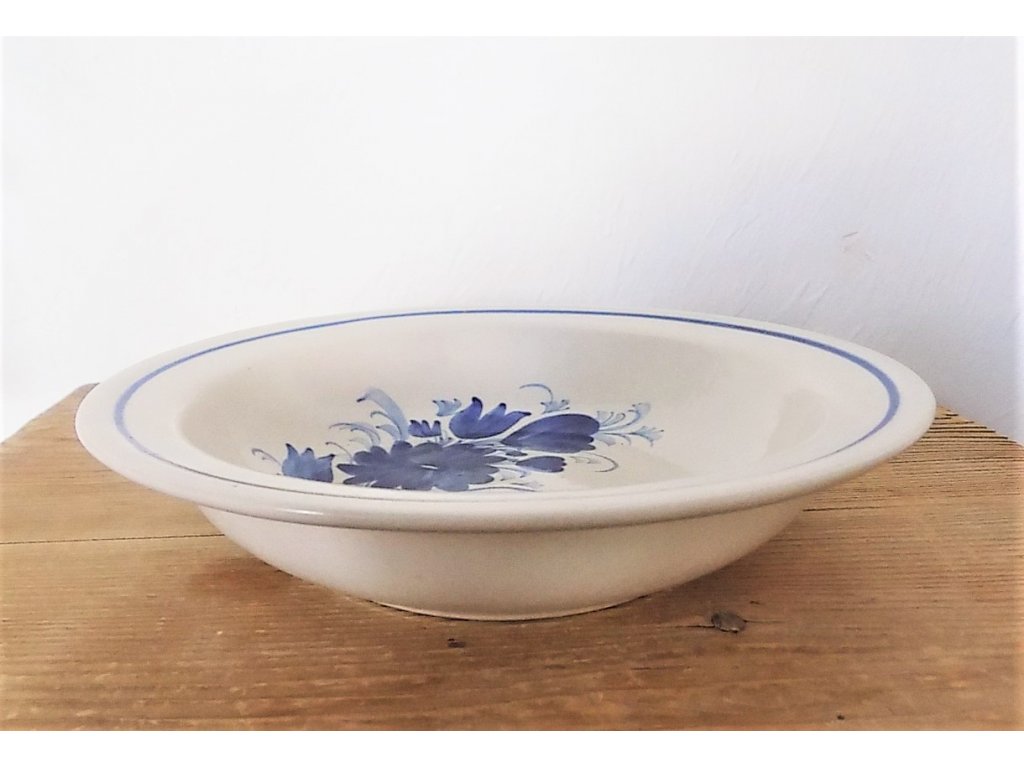 Keramický hlboký tanier s modrými kvetmi