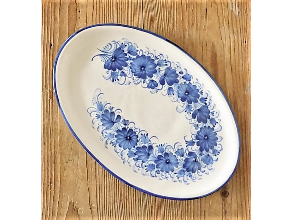 Oválny tanier, modré kvety okolo