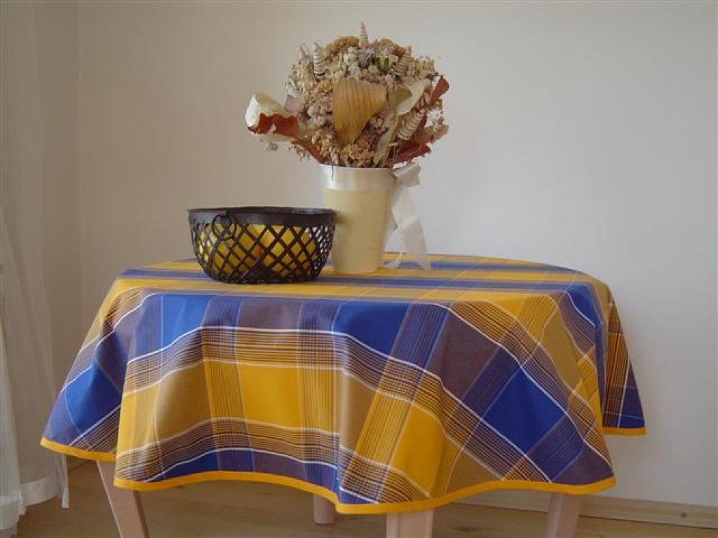 Ubrus Iveta modrá, kulatý, průměr 140 cm
