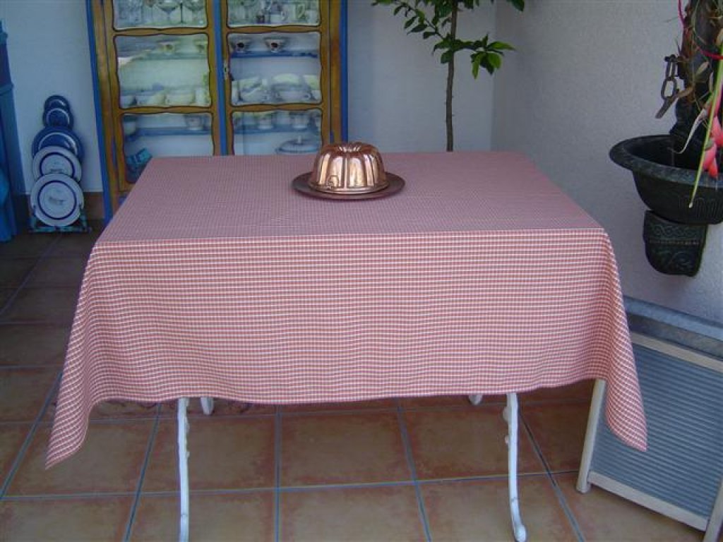 Ubrus Vendelín 0,3, čtverec, 140x140 cm