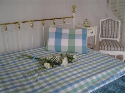 Kanafas posteľná bielizeň Dora , prikrývka 140x220 + vankúš 70x90