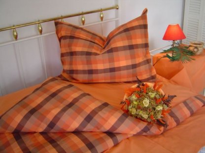 Kanafas posteľná bielizeň Zbyněk oranžová, prikrývka 140x200 + vankúš 70x90