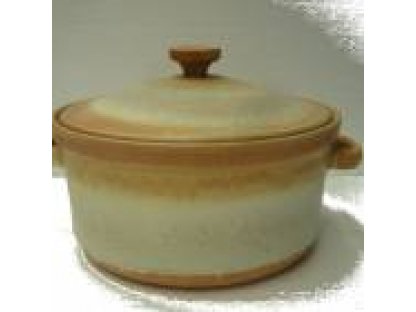 Keramická polévková mísa s víkem o obsahu 2,8 litrů