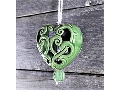 Keramické srdce vyřezávané - zelené