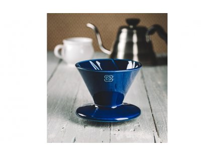 Keramický překapávač na kávu - dripper - kobalt