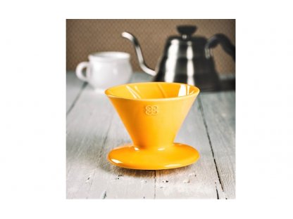 Keramický překapávač na kávu - dripper - žlutý