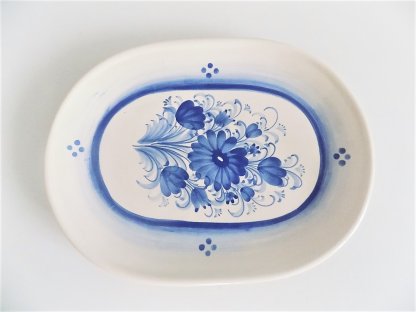 Keramický oválny tanier - štyri bodky a kvety