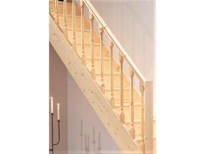 Mlynárske rovné drevené schody bez stupňov - buk - A. Paris