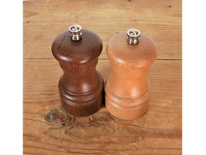 Ruční mlýnek na koření Standard, světlé dřevo, 10,5x5 cm