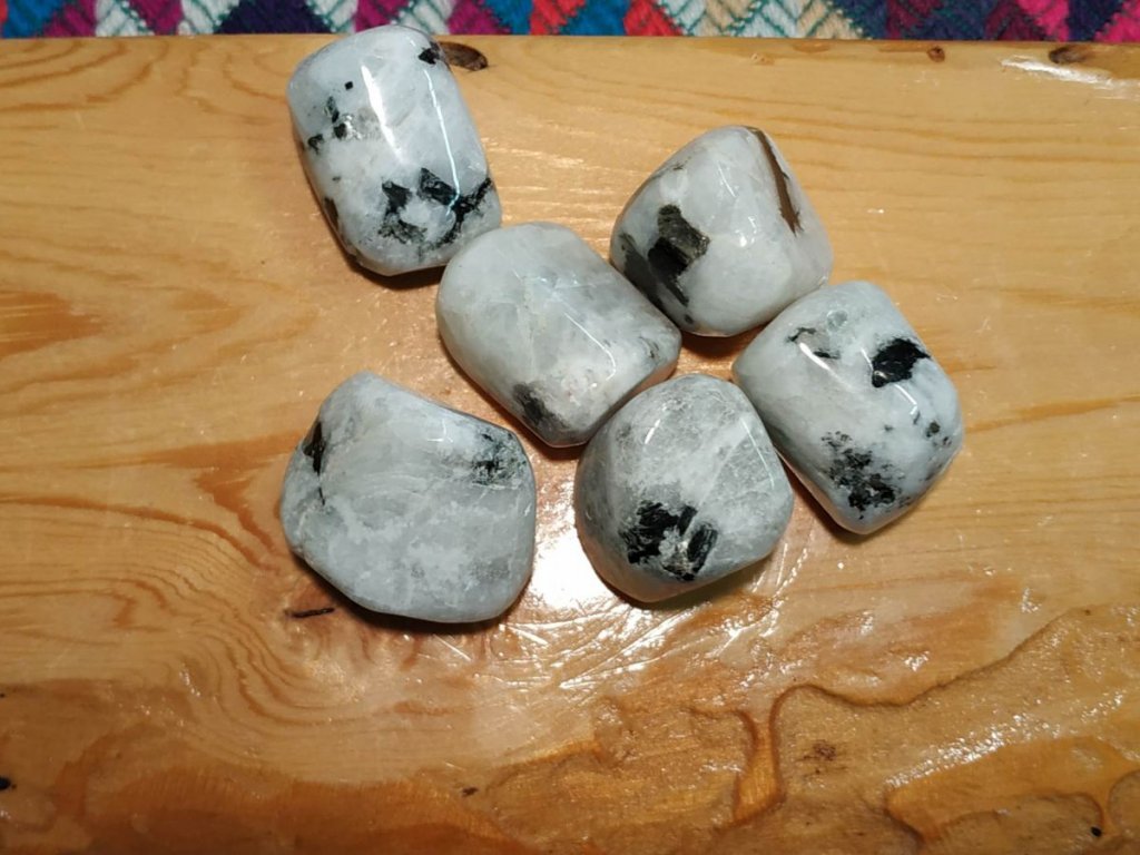 Bily Labradorite/White Rainbow Moonstone/Weisses Labradorite/Měsični Kamený /Moon stone#/2,5cm