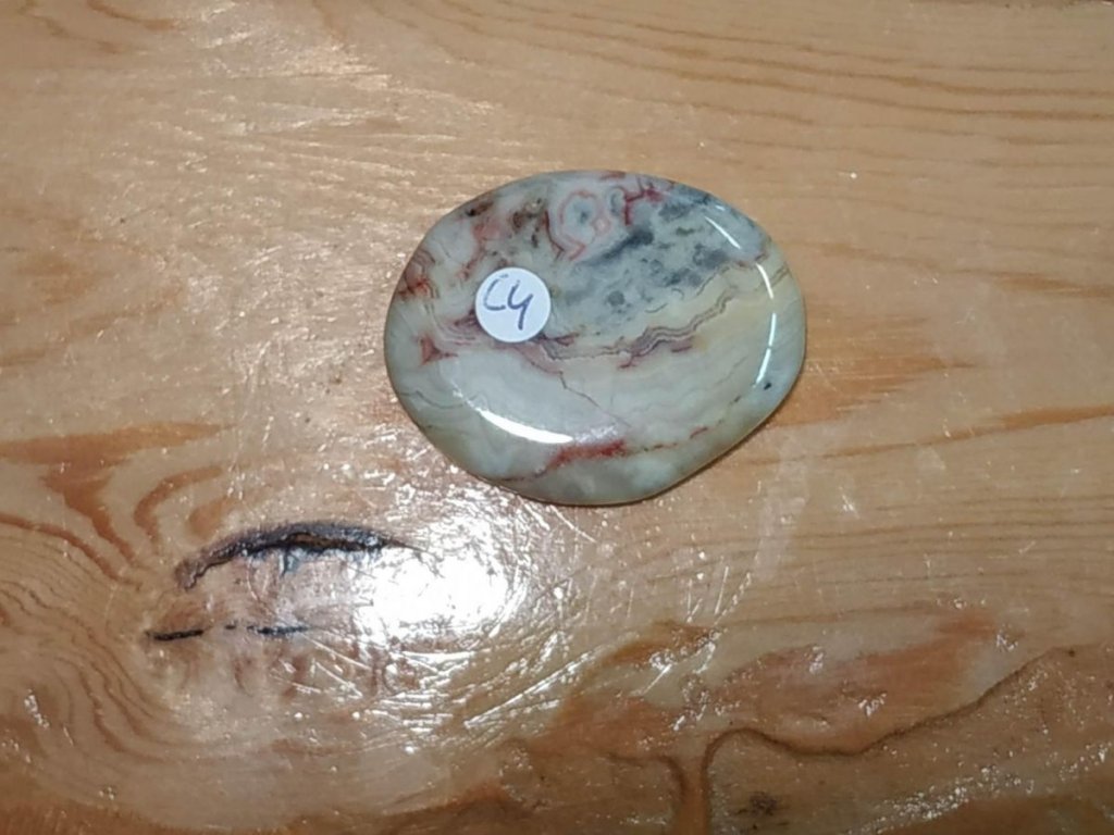 Blazen Krajika Achát Mydlo kamen/Crazy Lace Agate soap stone /Handschmeilcherstein 4cm