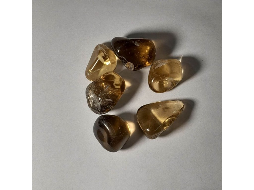 Citrine Vzacny přirodni 1,5cm maly