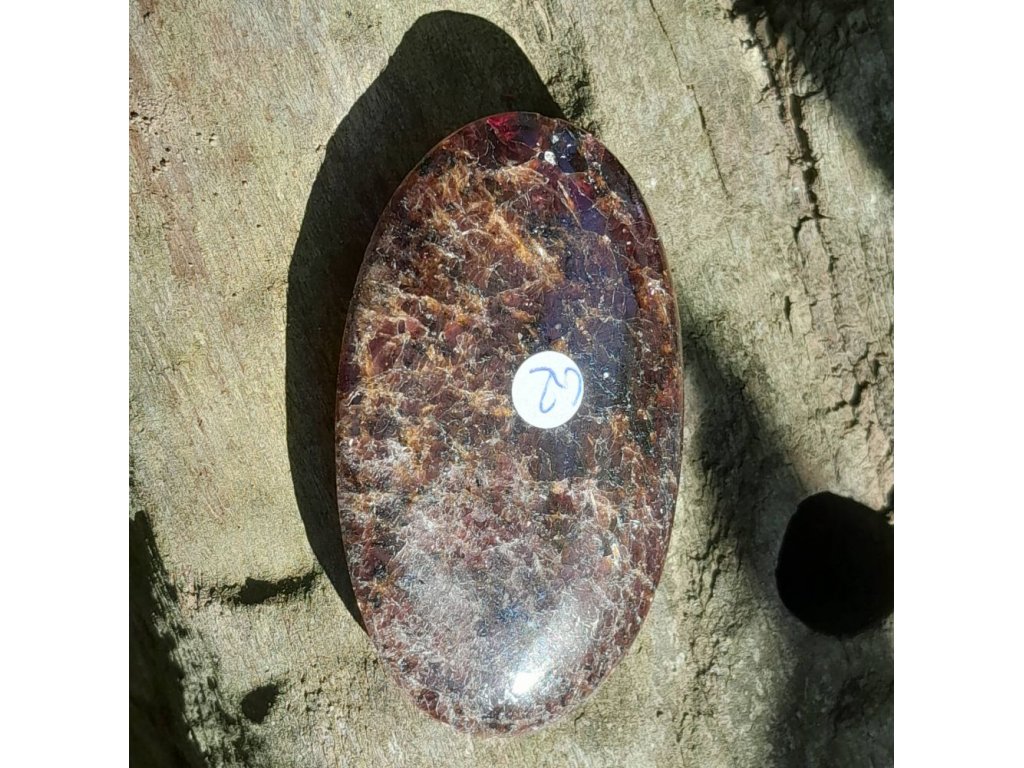 Garneth soap stone 5,5cm Extra