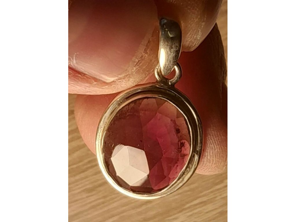 Gránat přivešek střibro 2.8cm/Silber pendant/Anhänger