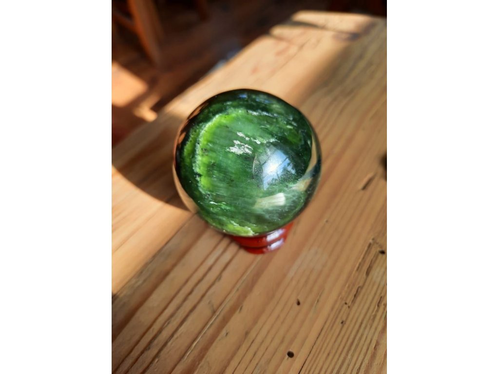 Koule Nephrite/Nefrite 12-15cm