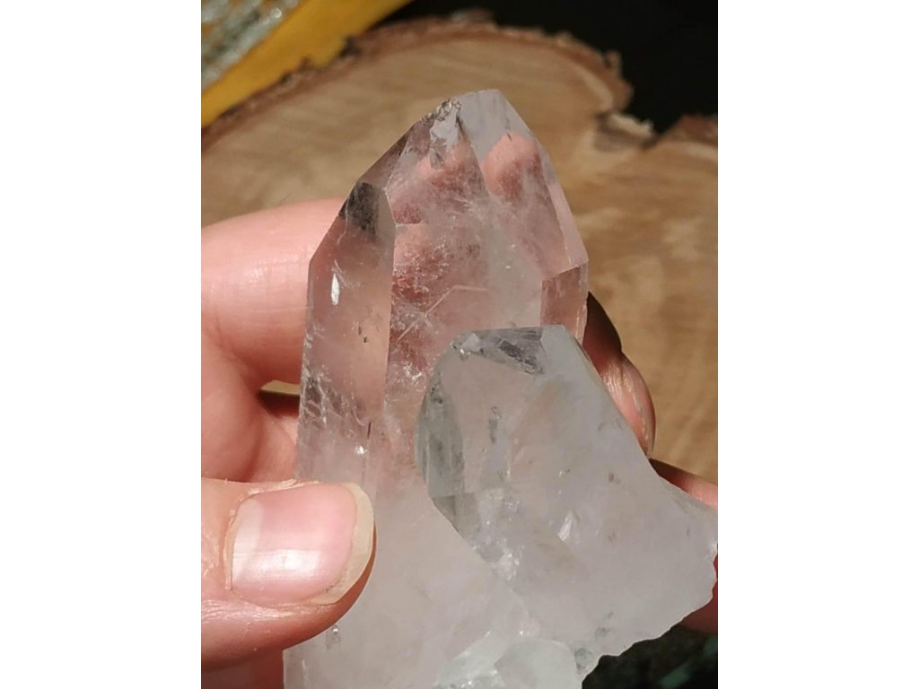 Křistál /Crystal/Bergkristall s 4 maly křistál/small crystals 9cm